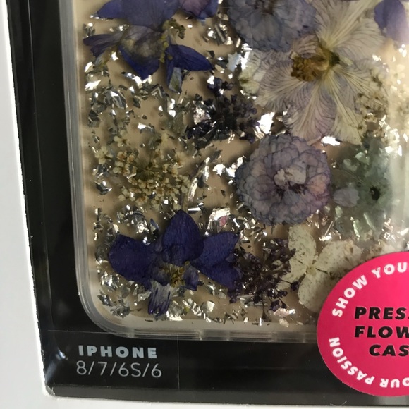 Casetify Pressed Flower Case Iphone 8/7/6S/6 - Picture 3 of 7